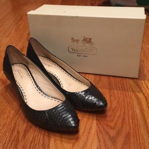 Coach kitten heel shoes
